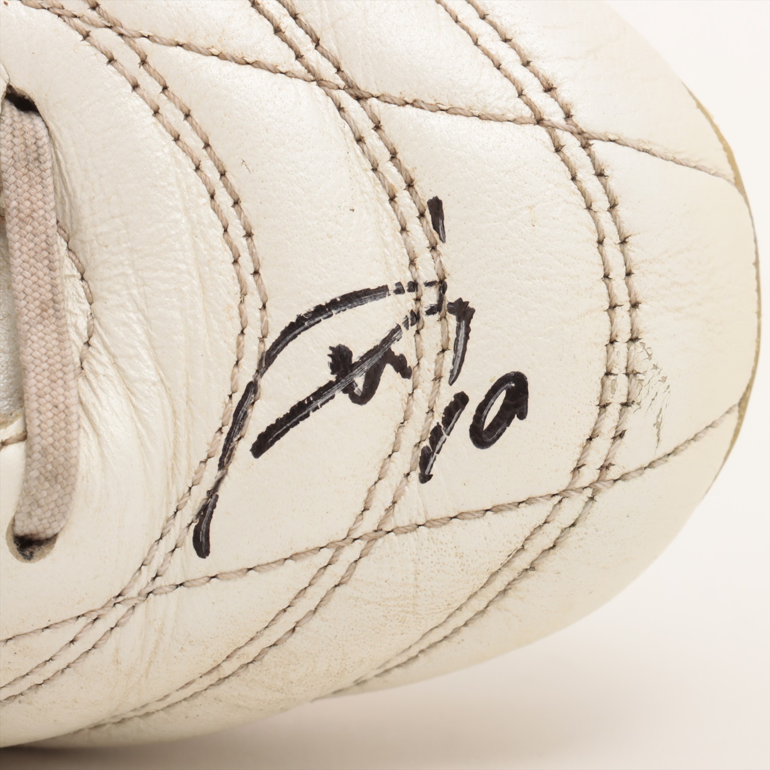 RioFerdinand直筆サインCap2002WCナイジェリア戦直後サイン