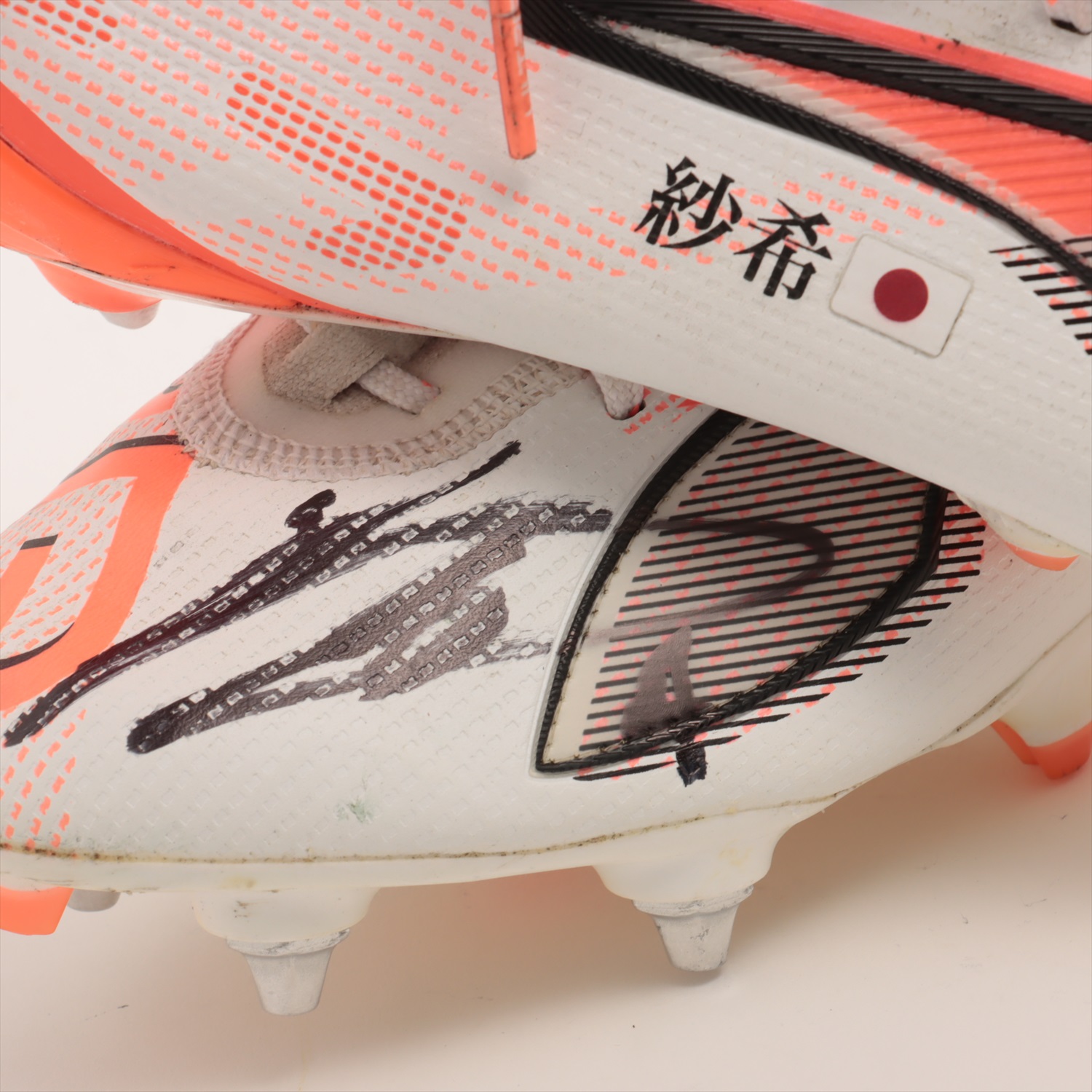 HATTRICK（ハットトリック）-選手の想いをファンへ届ける公式