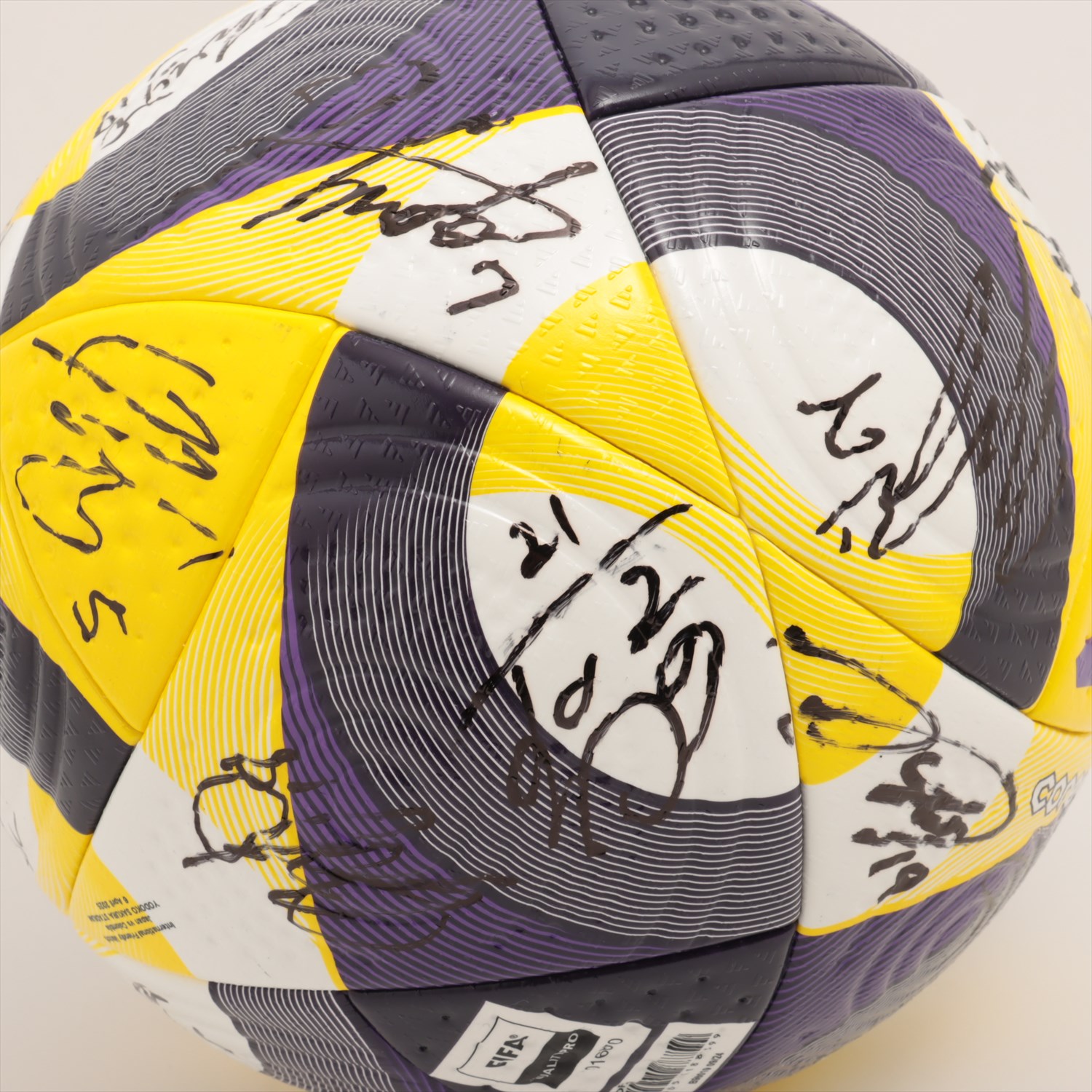 HATTRICK（ハットトリック）-選手の想いをファンへ届ける公式