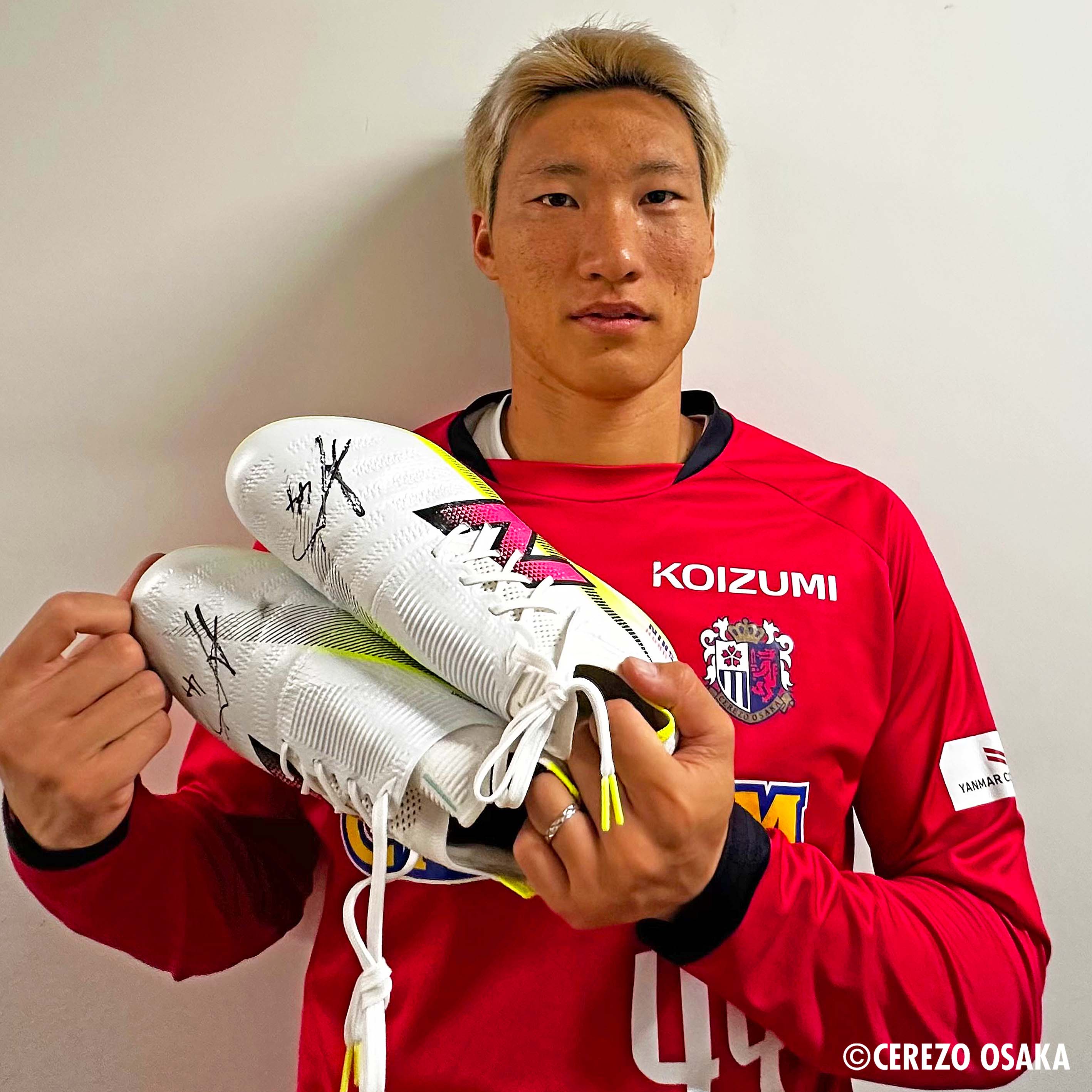 HATTRICK（ハットトリック）-選手の想いをファンへ届ける公式