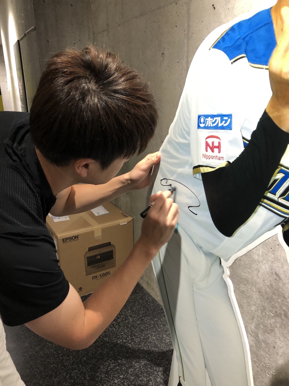 HATTRICK（ハットトリック）-選手の想いをファンへ届ける公式