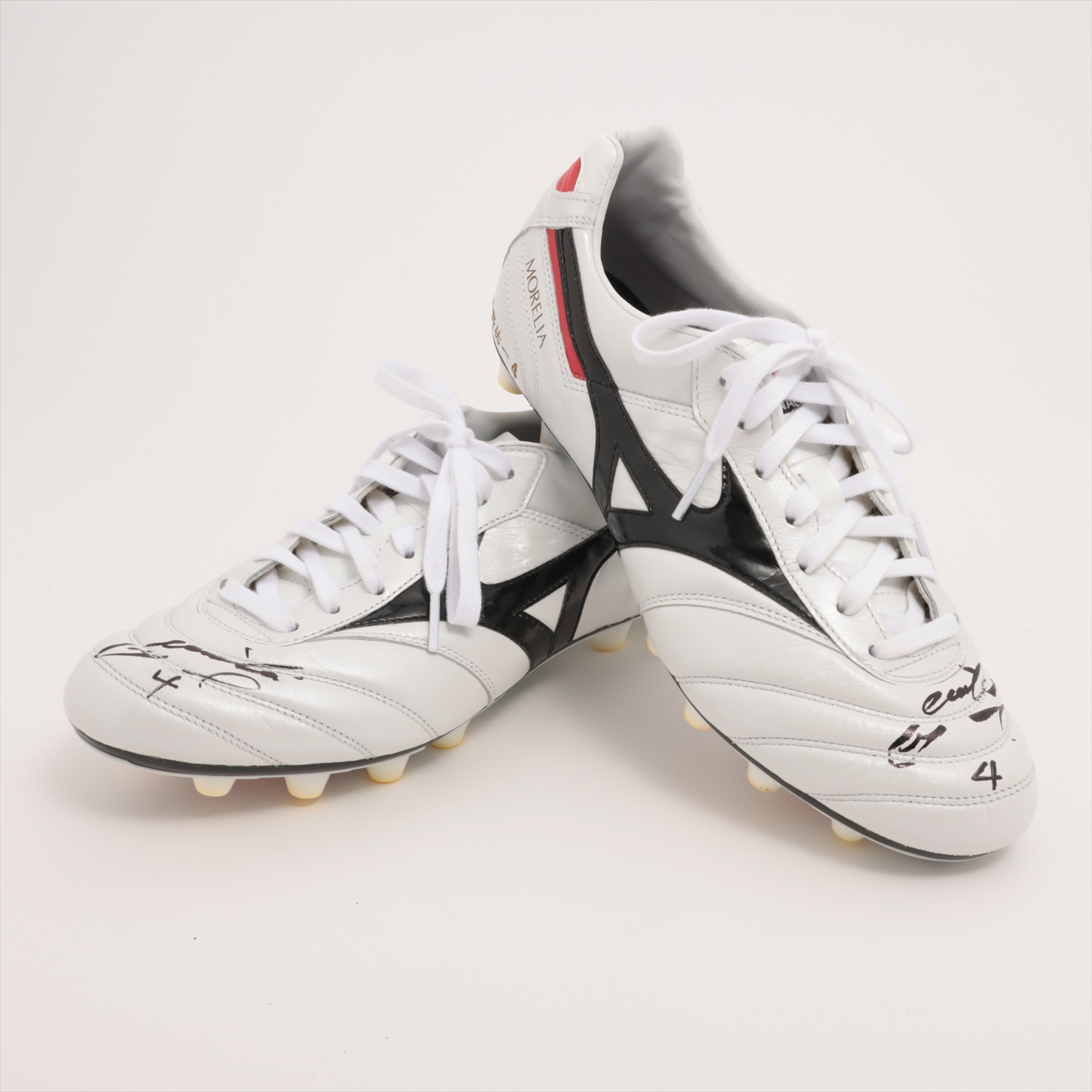 HATTRICK（ハットトリック）-選手の想いをファンへ届ける公式