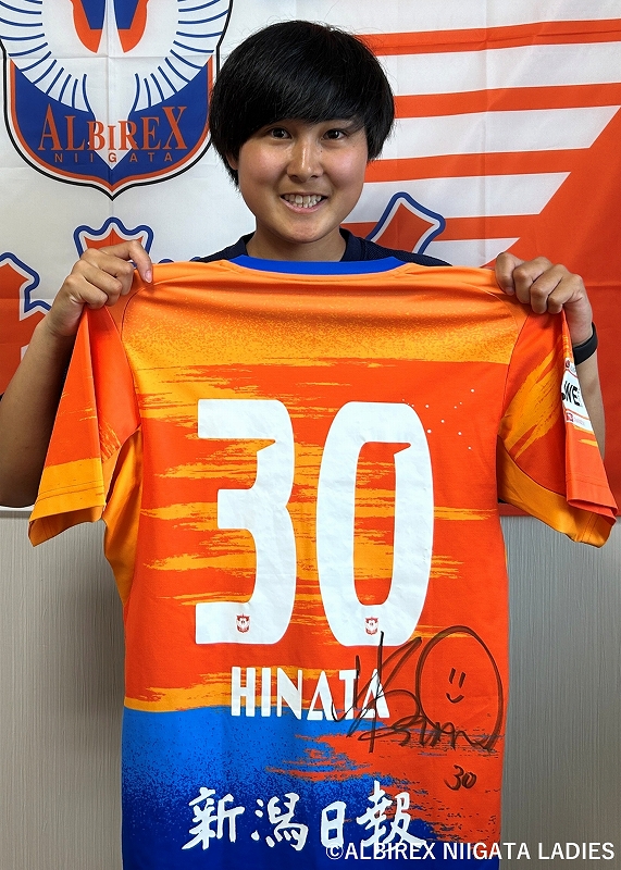 【海外 正規品】 HATTRICK（ハットトリック）-選手の想いをファンへ届ける公式 応援グッズ