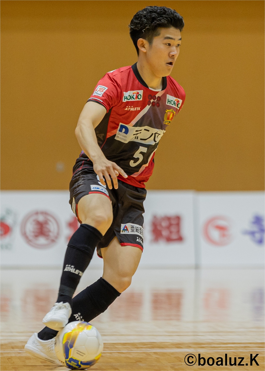 HATTRICK（ハットトリック）-選手の想いをファンへ届ける公式