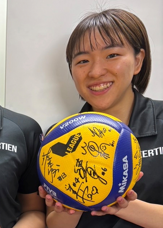 HATTRICK（ハットトリック）-選手の想いをファンへ届ける公式