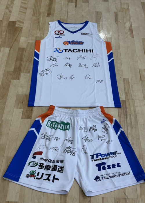 HATTRICK（ハットトリック）-選手の想いをファンへ届ける公式