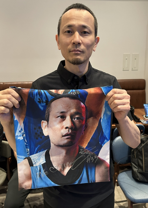 HATTRICK（ハットトリック）-選手の想いをファンへ届ける公式