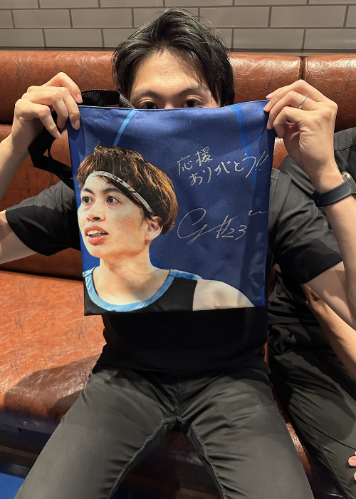 HATTRICK（ハットトリック）-選手の想いをファンへ届ける公式