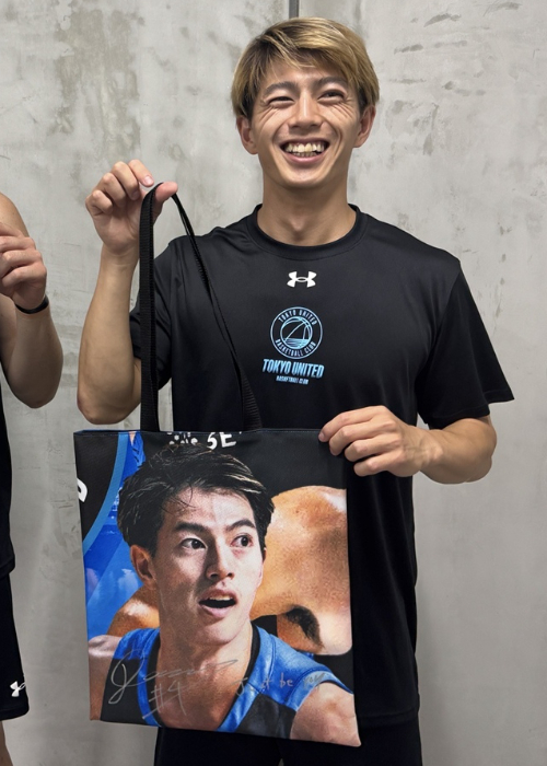 HATTRICK（ハットトリック）-選手の想いをファンへ届ける公式