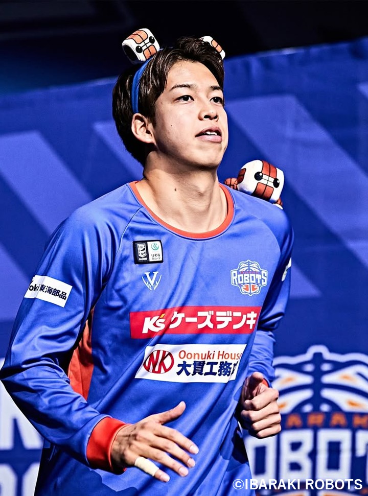 Tシャツ　実使用 HATTRICK（ハットトリック）-選手の想いをファンへ届ける公式