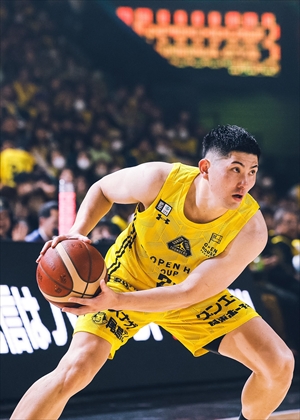 群馬クレインサンダーズ 藤井祐眞選手 星型アクリルバッジ 藤井 祐眞 | 群馬クレインサンダーズ