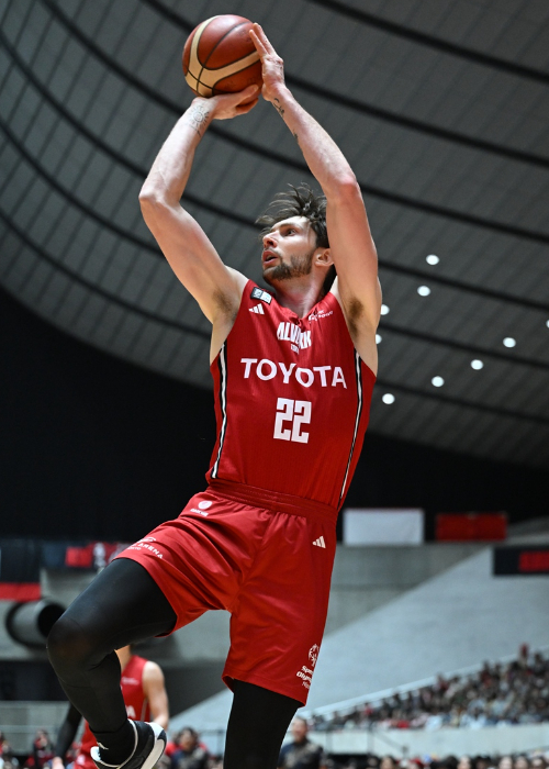 2024-25 アルバルク東京HOMEユニフォーム #22 ライアン・ロシター HATTRICK（ハットトリック）-選手の想いをファンへ届ける公式