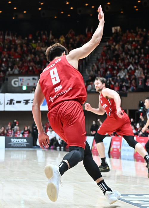 HATTRICK（ハットトリック）-選手の想いをファンへ届ける公式