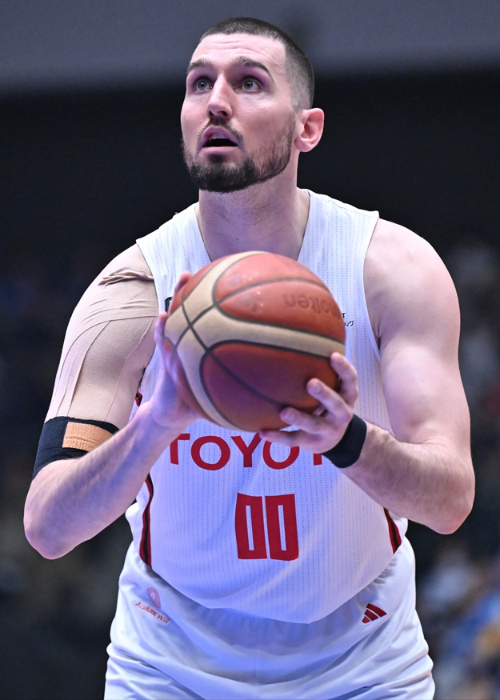 2024-25 アルバルク東京HOMEユニフォーム #22 ライアン・ロシター HATTRICK（ハットトリック）-選手の想いをファンへ届ける公式