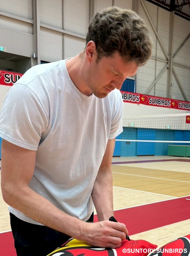 HATTRICK（ハットトリック）-選手の想いをファンへ届ける公式