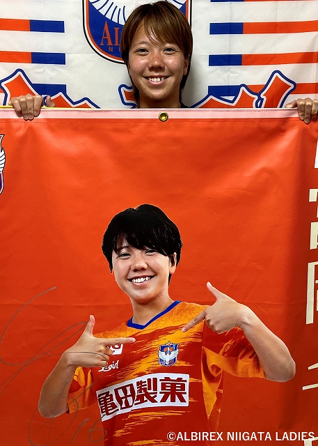 プ*ン様 超貴重☆川澄奈穂美☆直筆サイン入り☆トレーニングシューズ☆証明書付 61OVL5TzlqL._AC_UF350,