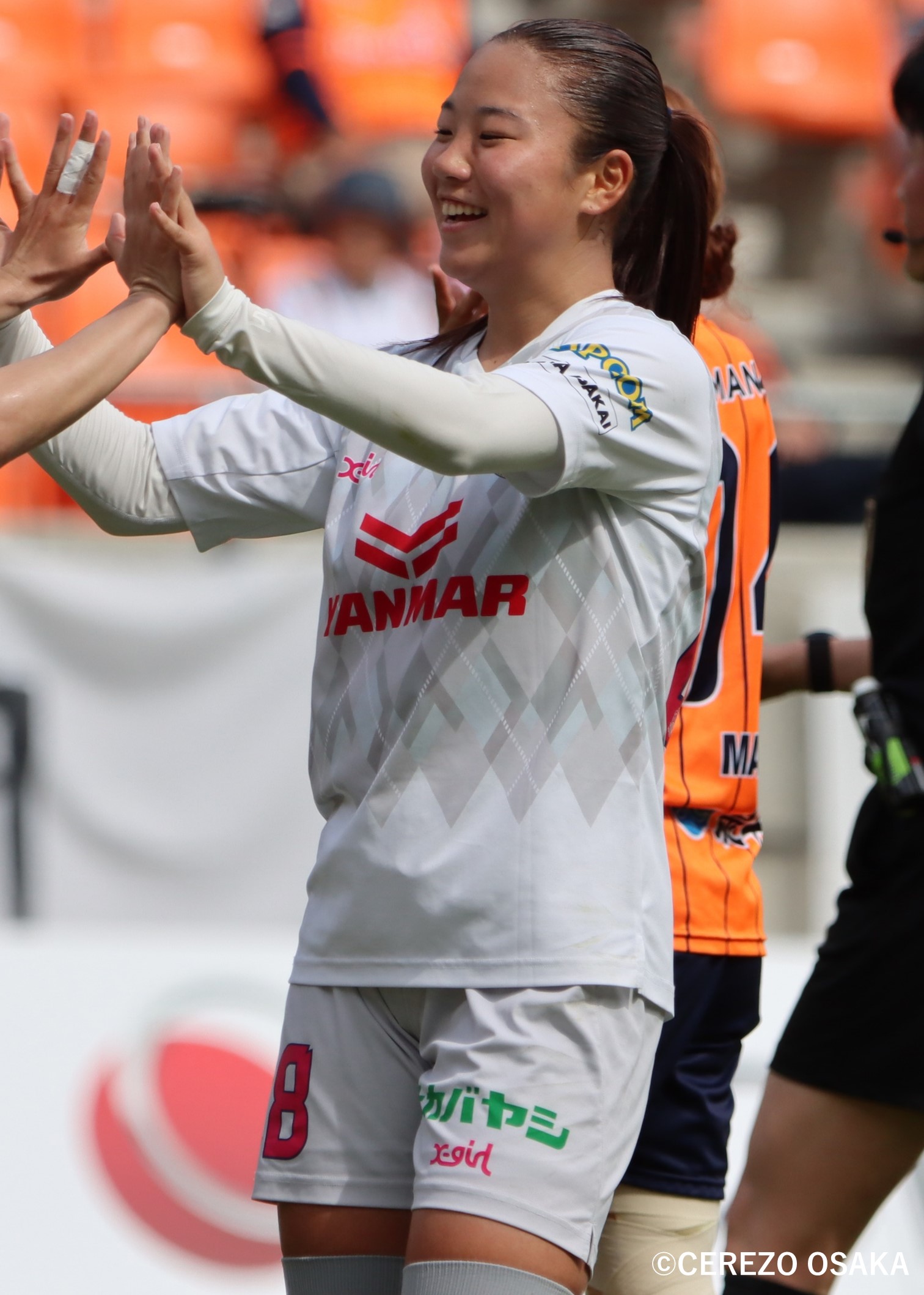 HATTRICK（ハットトリック）-選手の想いをファンへ届ける公式