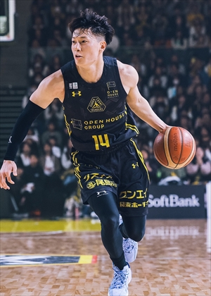 HATTRICK（ハットトリック）-選手の想いをファンへ届ける公式