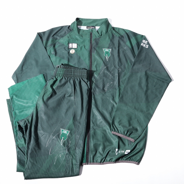 ハットウォーク出品 HATTRICK（ハットトリック）-選手の想いをファンへ届ける公式
