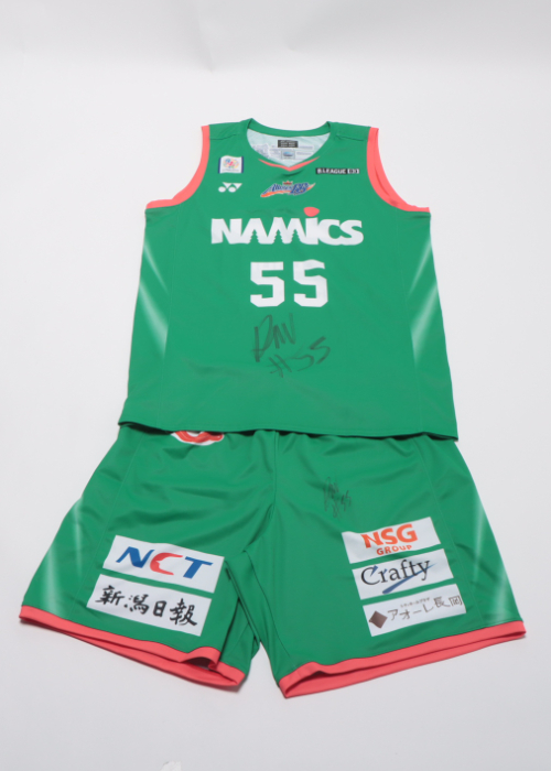 アルビレックス新潟　2024シーズン在籍選手多数直筆サイン入りユニフォーム 全3回開催！】「直筆サイン入り！2024実使用アイテム