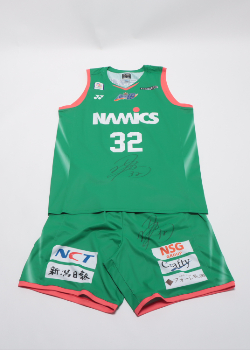 新潟アルビレックス INAMURA 3番 ユニフォーム 新潟アルビレックス INAMURA 3番 ユニフォーム - メルカリ