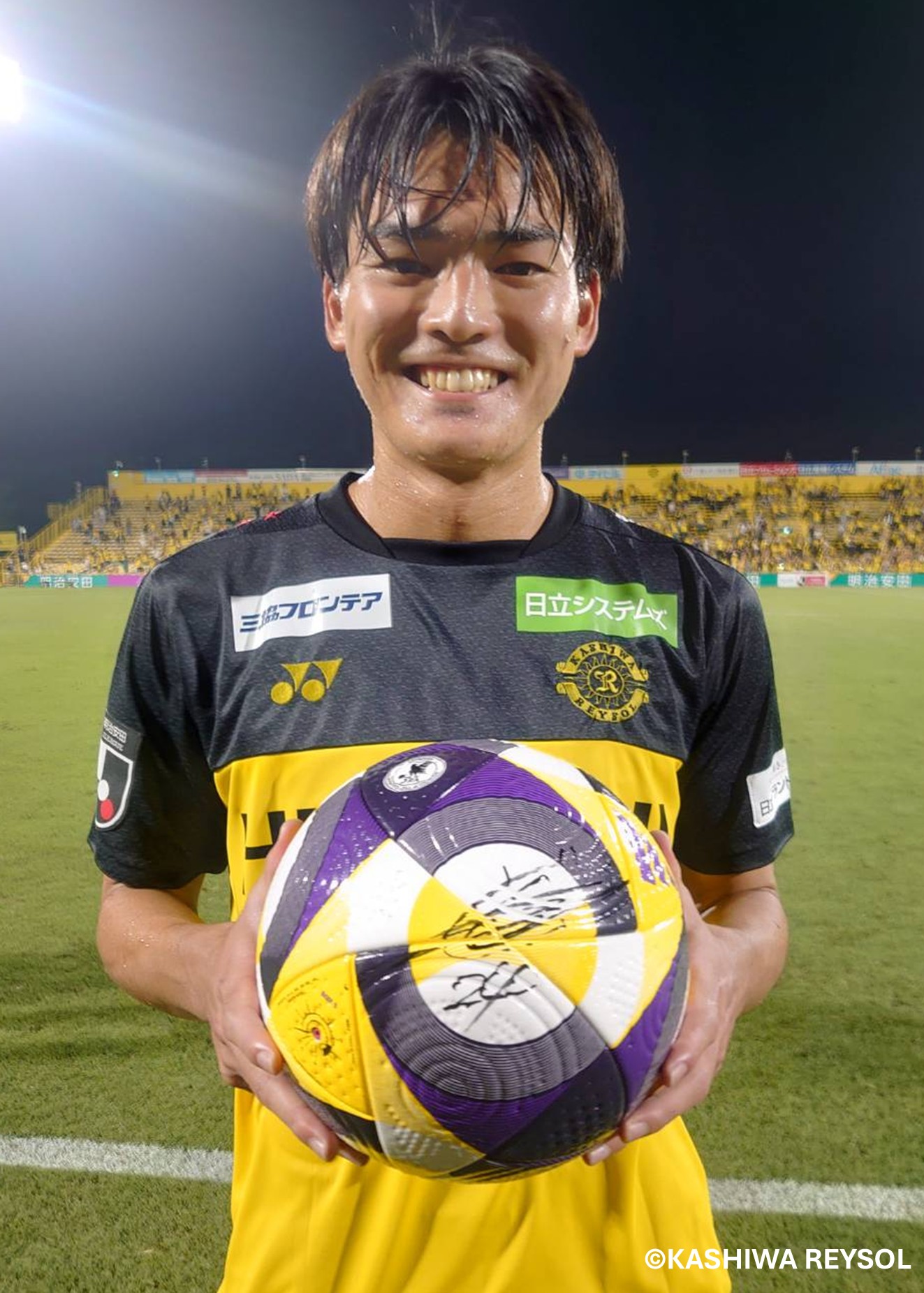 HATTRICK（ハットトリック）-選手の想いをファンへ届ける公式