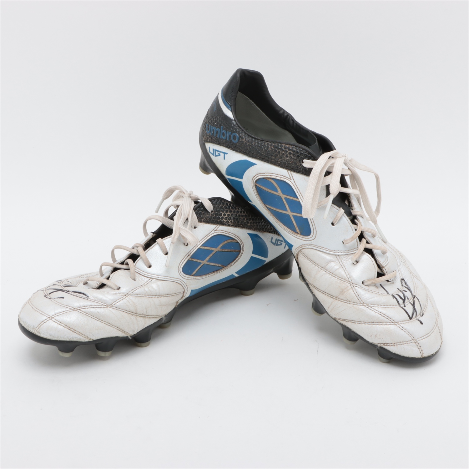 HATTRICK（ハットトリック）-選手の想いをファンへ届ける公式