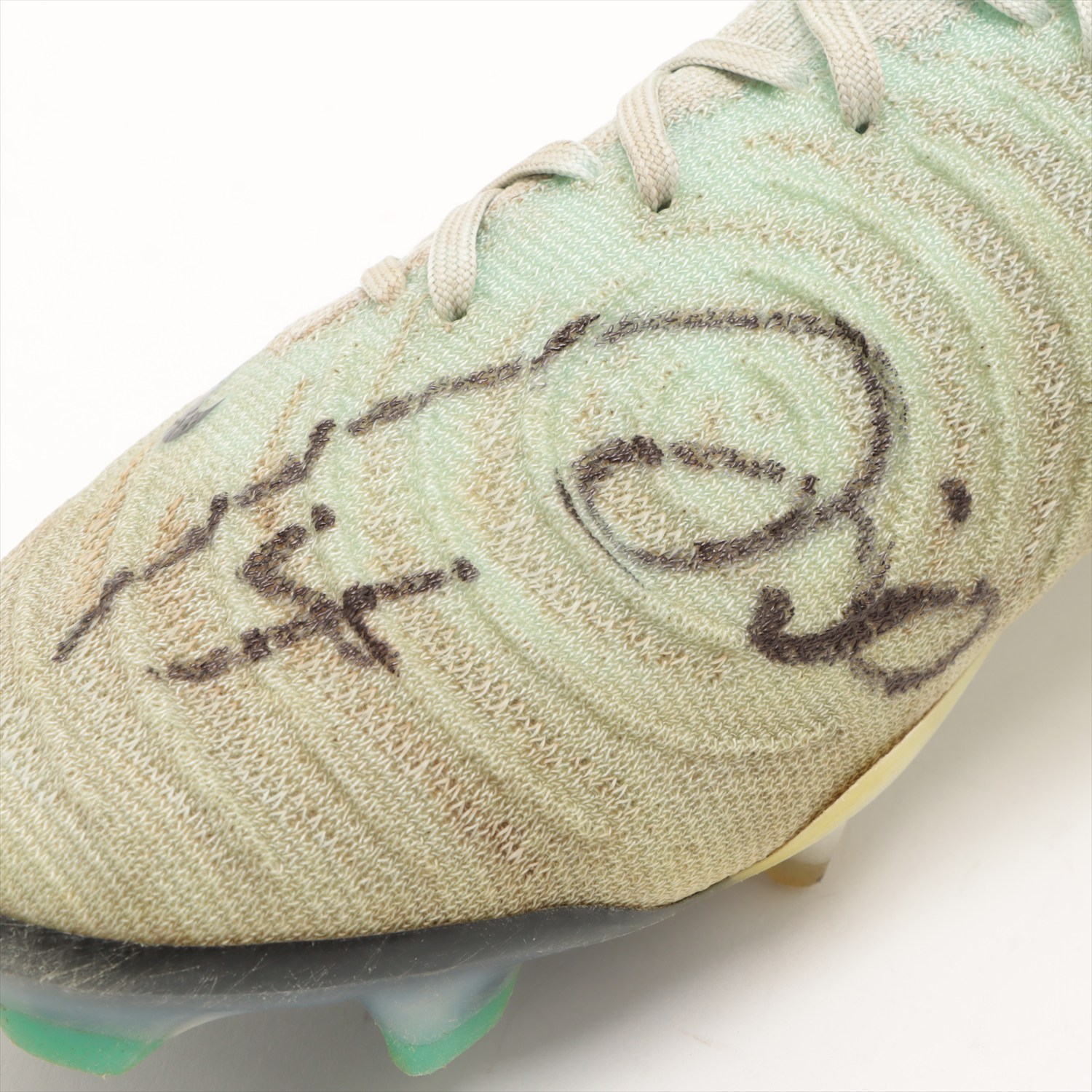 HATTRICK（ハットトリック）-選手の想いをファンへ届ける公式