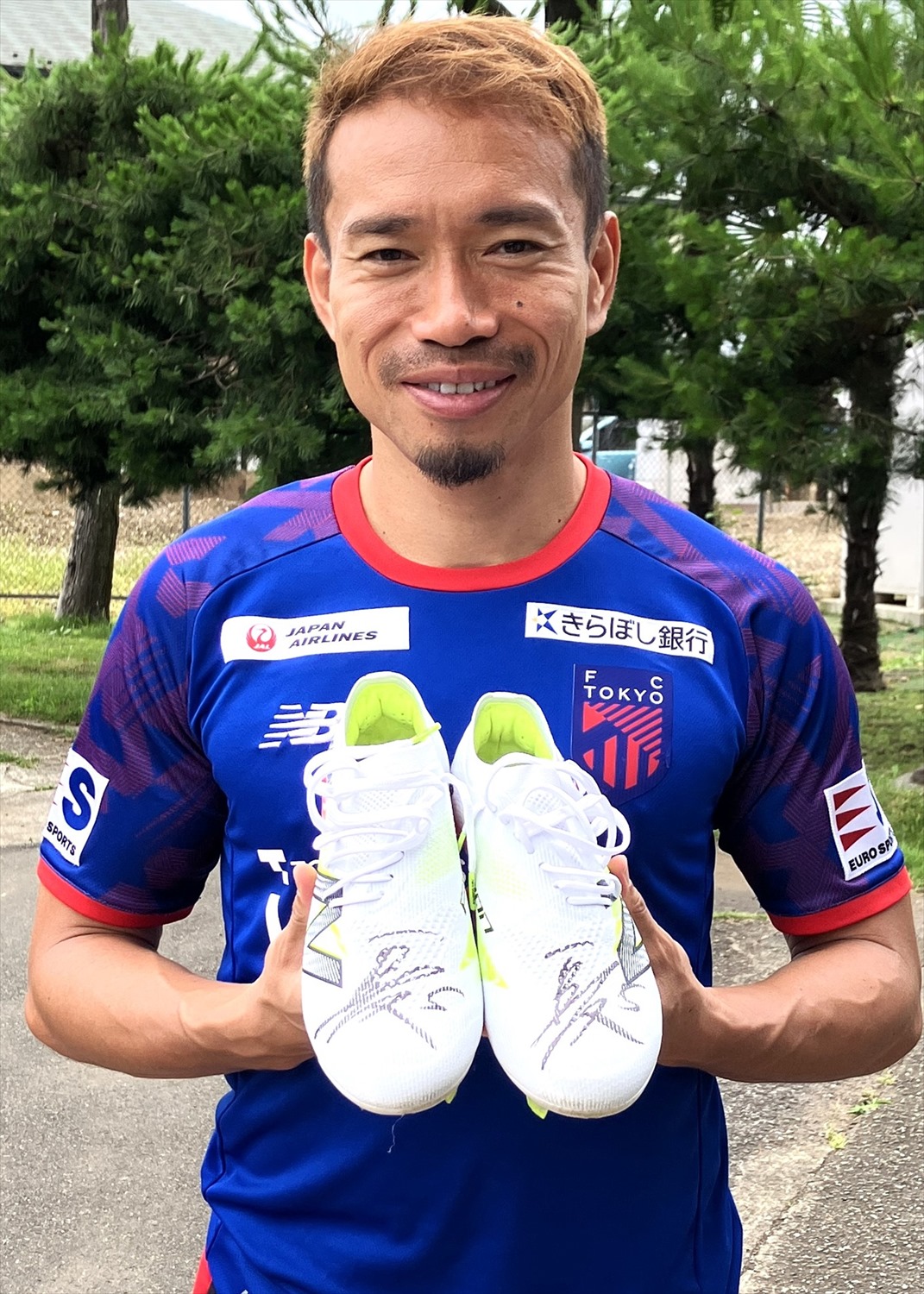 HATTRICK（ハットトリック）-選手の想いをファンへ届ける公式