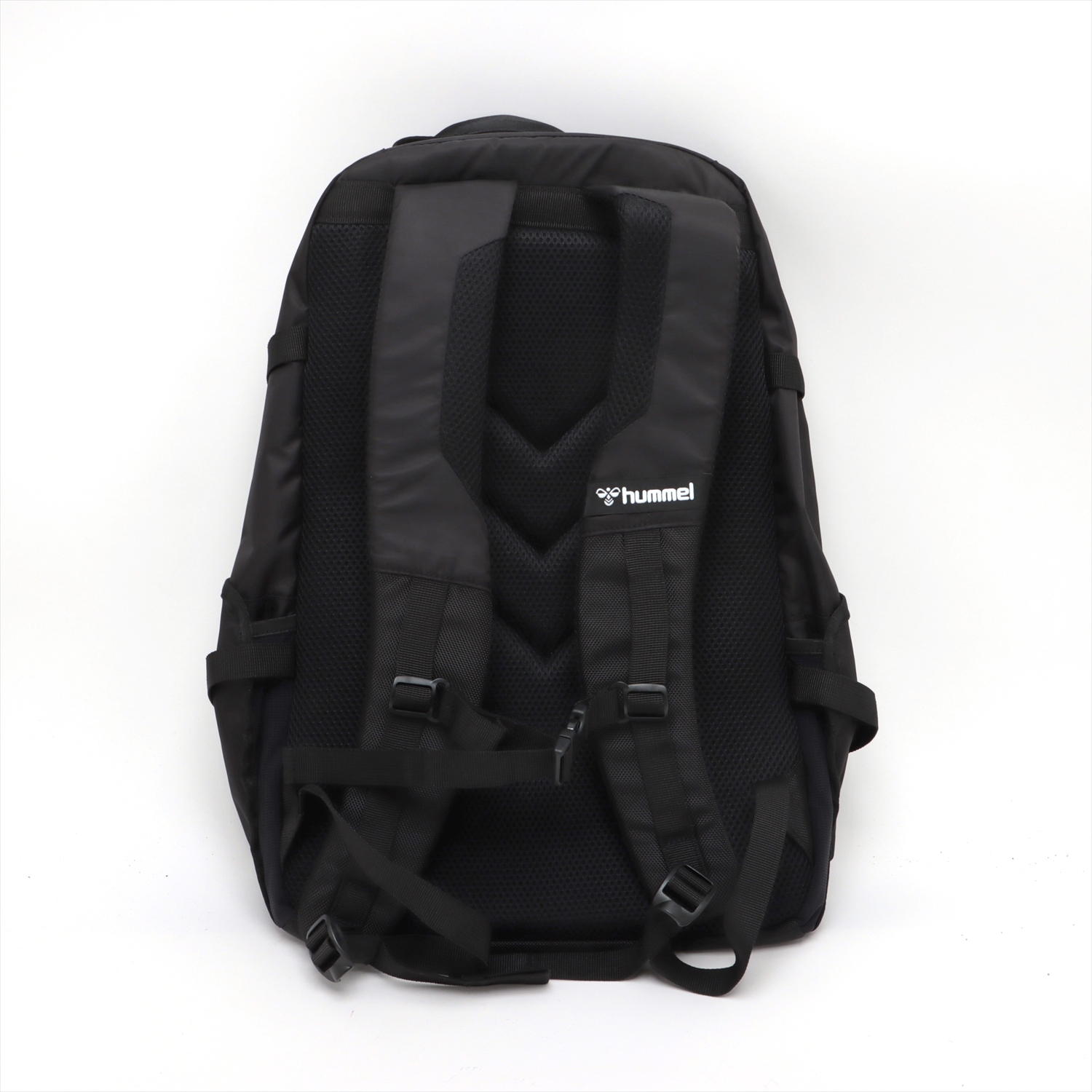 HATTRICK（ハットトリック）-選手の想いをファンへ届ける公式