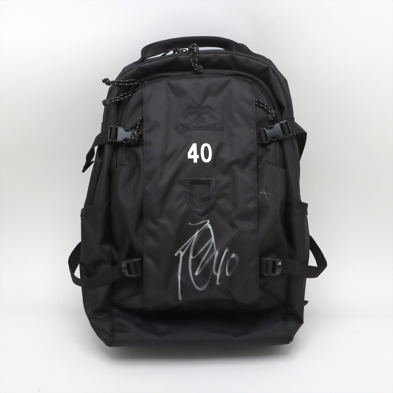 HATTRICK（ハットトリック）-選手の想いをファンへ届ける公式