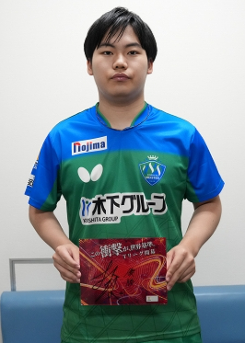 HATTRICK（ハットトリック）-選手の想いをファンへ届ける公式