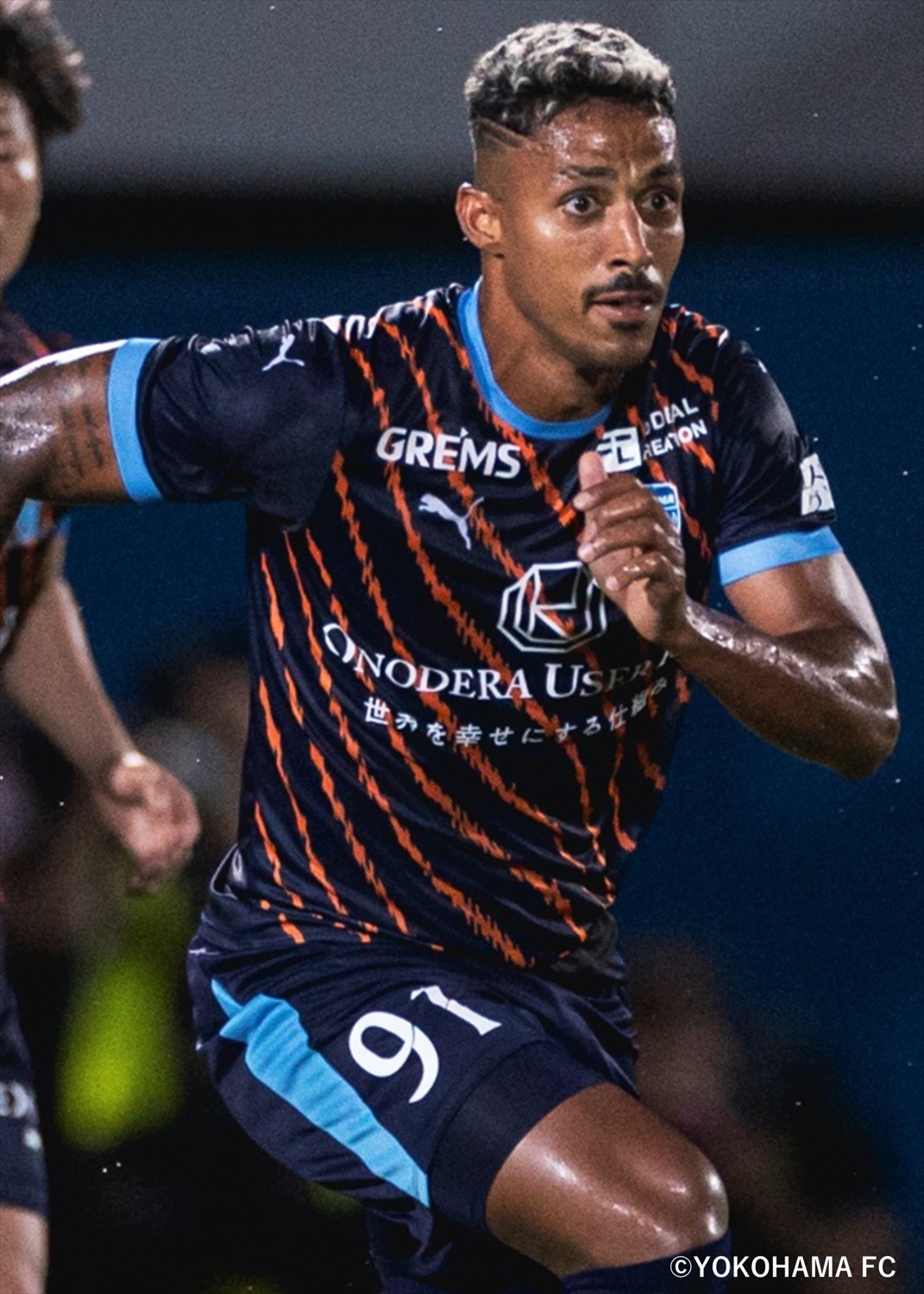 横浜FC ユニフォーム　ゲームシャツ　サイン入り　サッカー　M HATTRICK（ハットトリック）-選手の想いをファンへ届ける公式