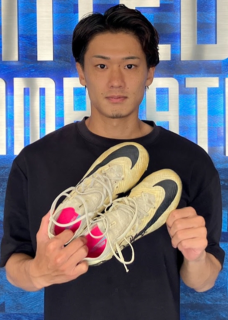 モンテディオ山形　摂津選手サイン入りスパイク HATTRICK（ハットトリック）-選手の想いをファンへ届ける公式