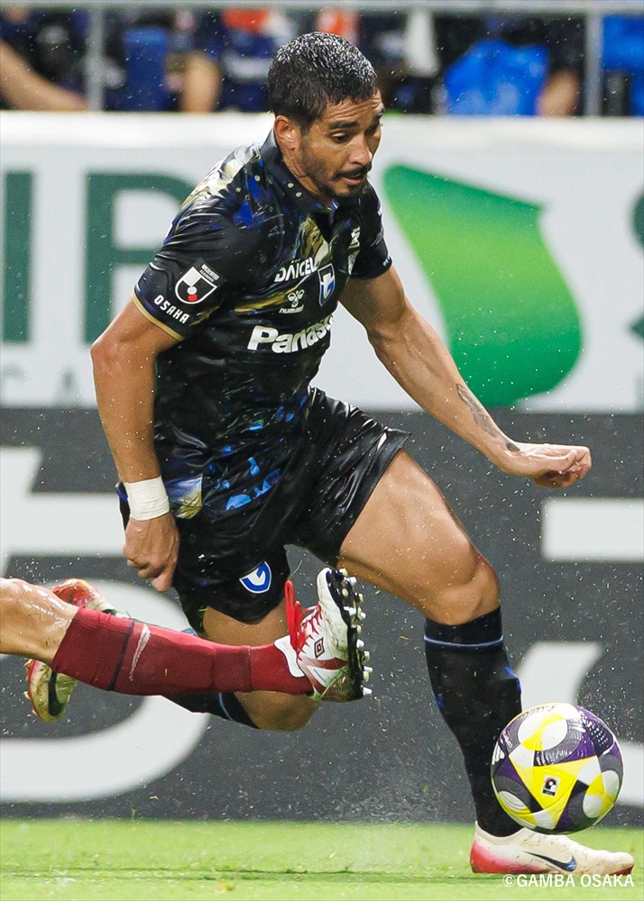 HATTRICK（ハットトリック）-選手の想いをファンへ届ける公式