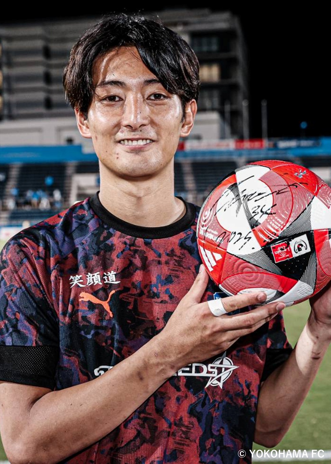 Jリーグ　公式球　非売品 HATTRICK（ハットトリック）-選手の想いをファンへ届ける公式