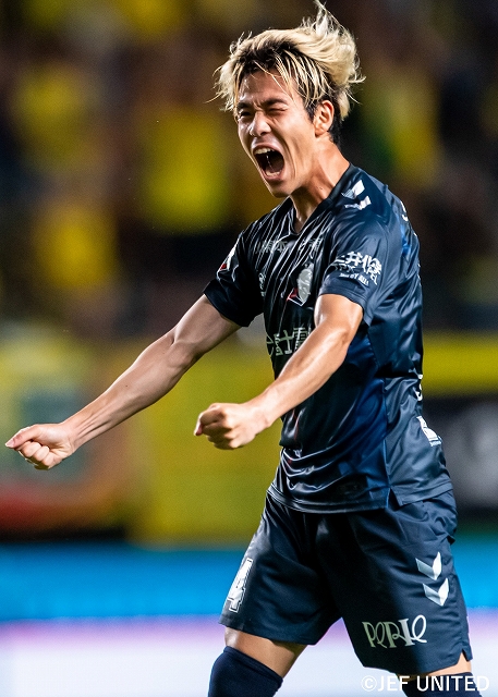 HATTRICK（ハットトリック）-選手の想いをファンへ届ける公式