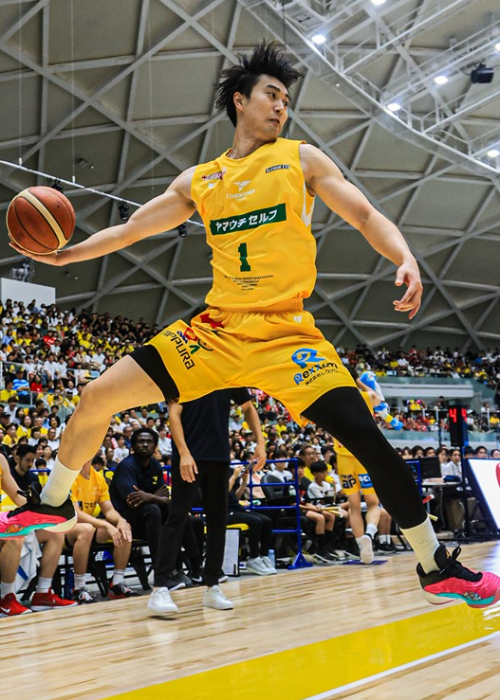 HATTRICK（ハットトリック）-選手の想いをファンへ届ける公式