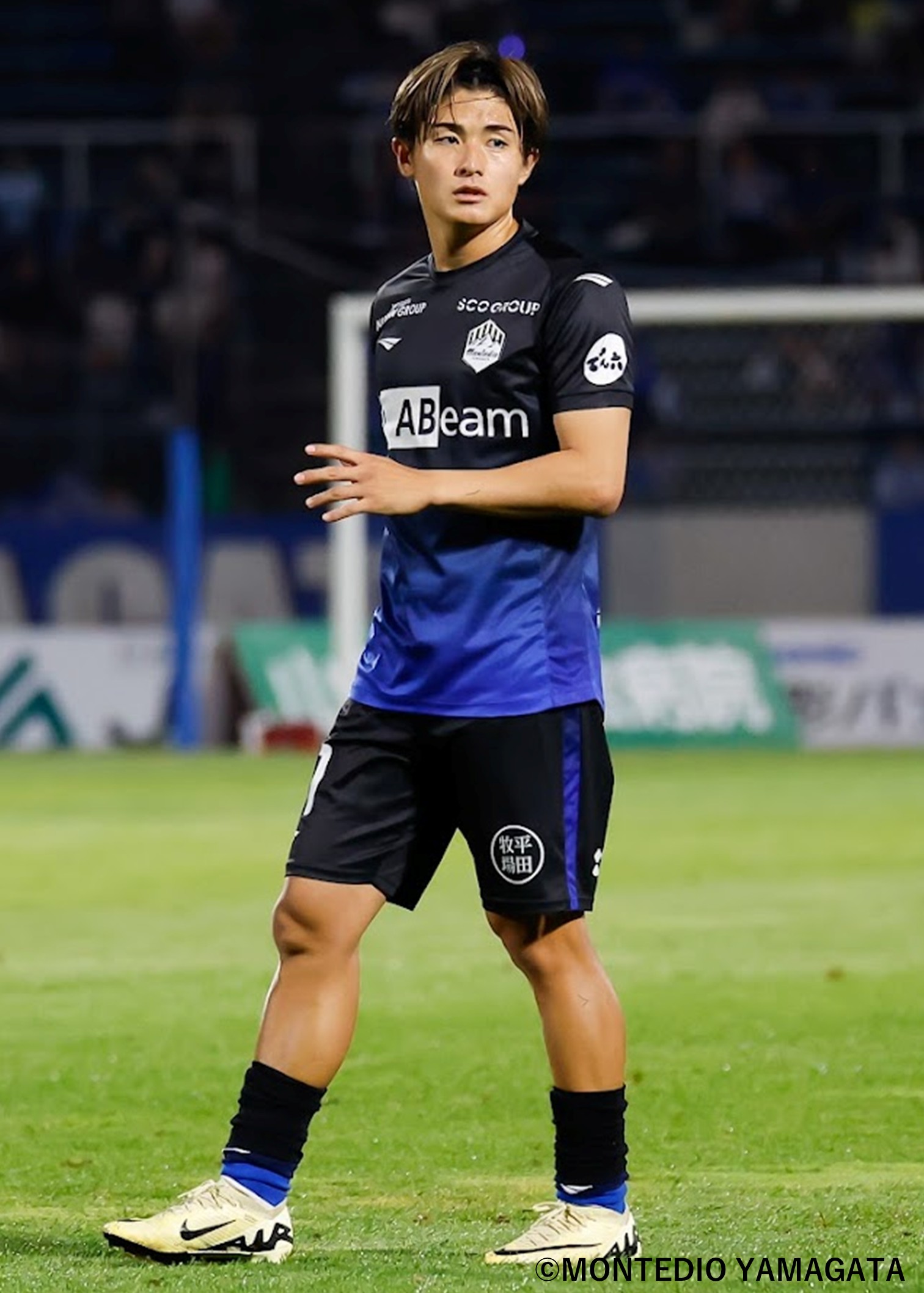 モンテディオ山形 夏ユニ 10番（選手サイン入り） モンテディオ山形 夏ユニ 10番（選手サイン入り） 公式】水戸