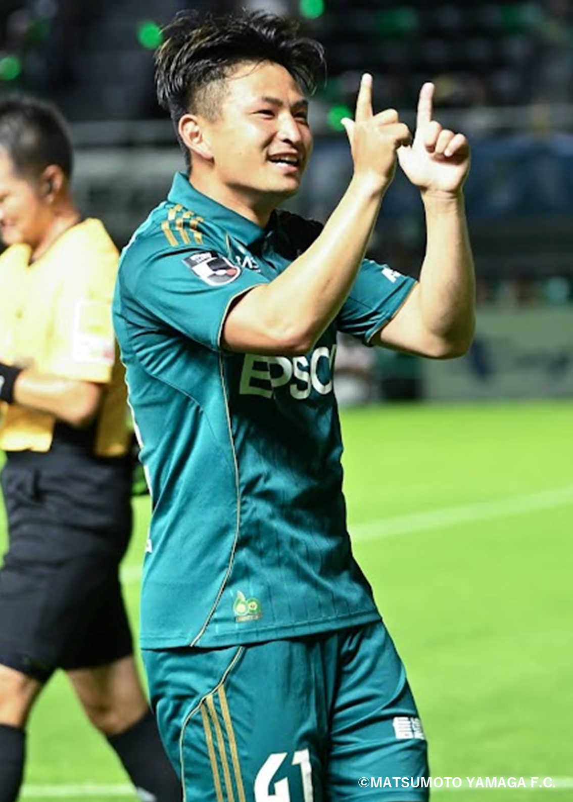 松本山雅FC 菊井悠介実着用 ユニフォーム サイン入り 松本山雅FC 菊井悠介実着用 ユニフォーム サイン入り - メルカリ