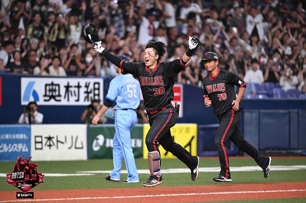 HATTRICK（ハットトリック）-選手の想いをファンへ届ける公式