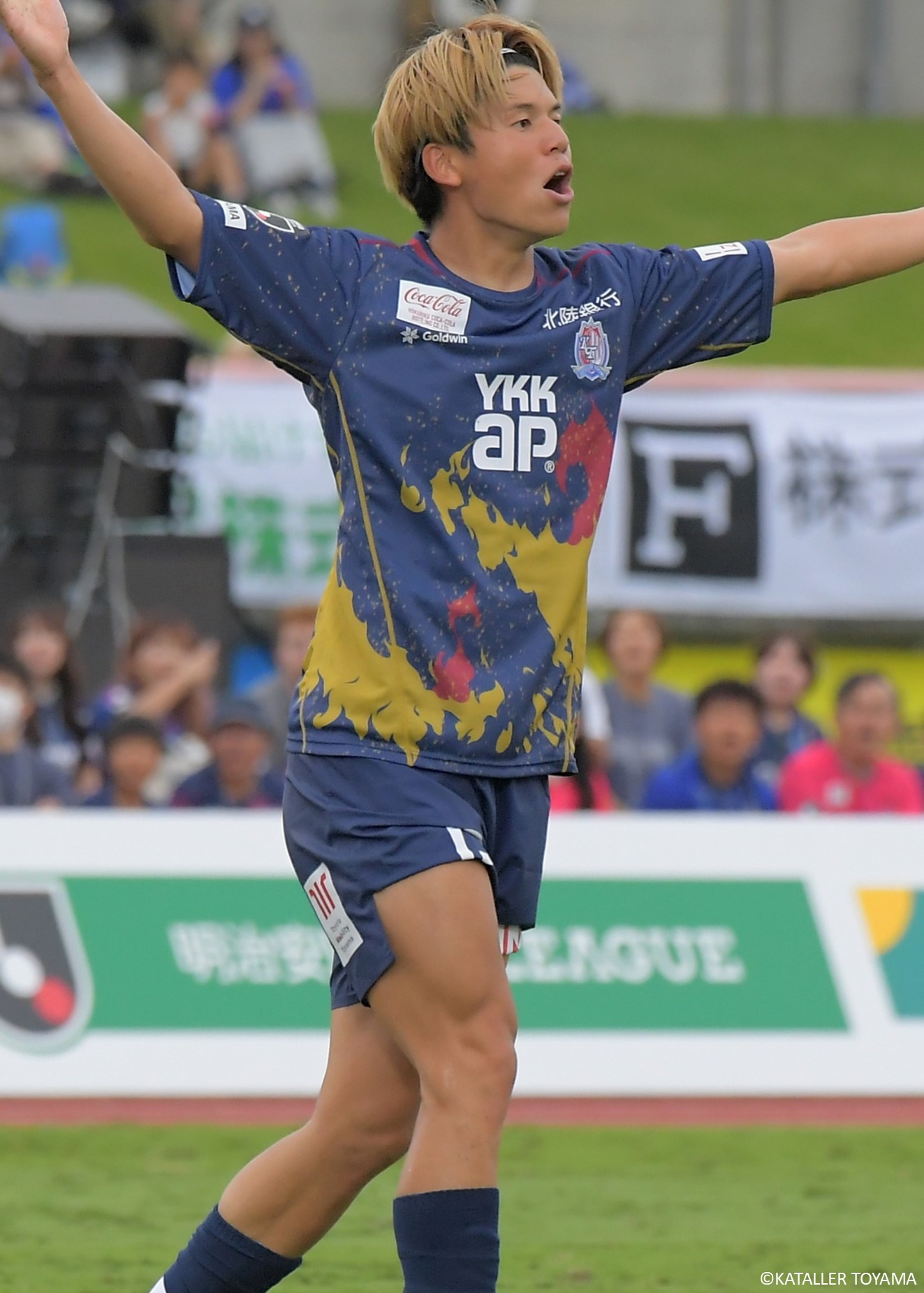 HATTRICK（ハットトリック）-選手の想いをファンへ届ける公式