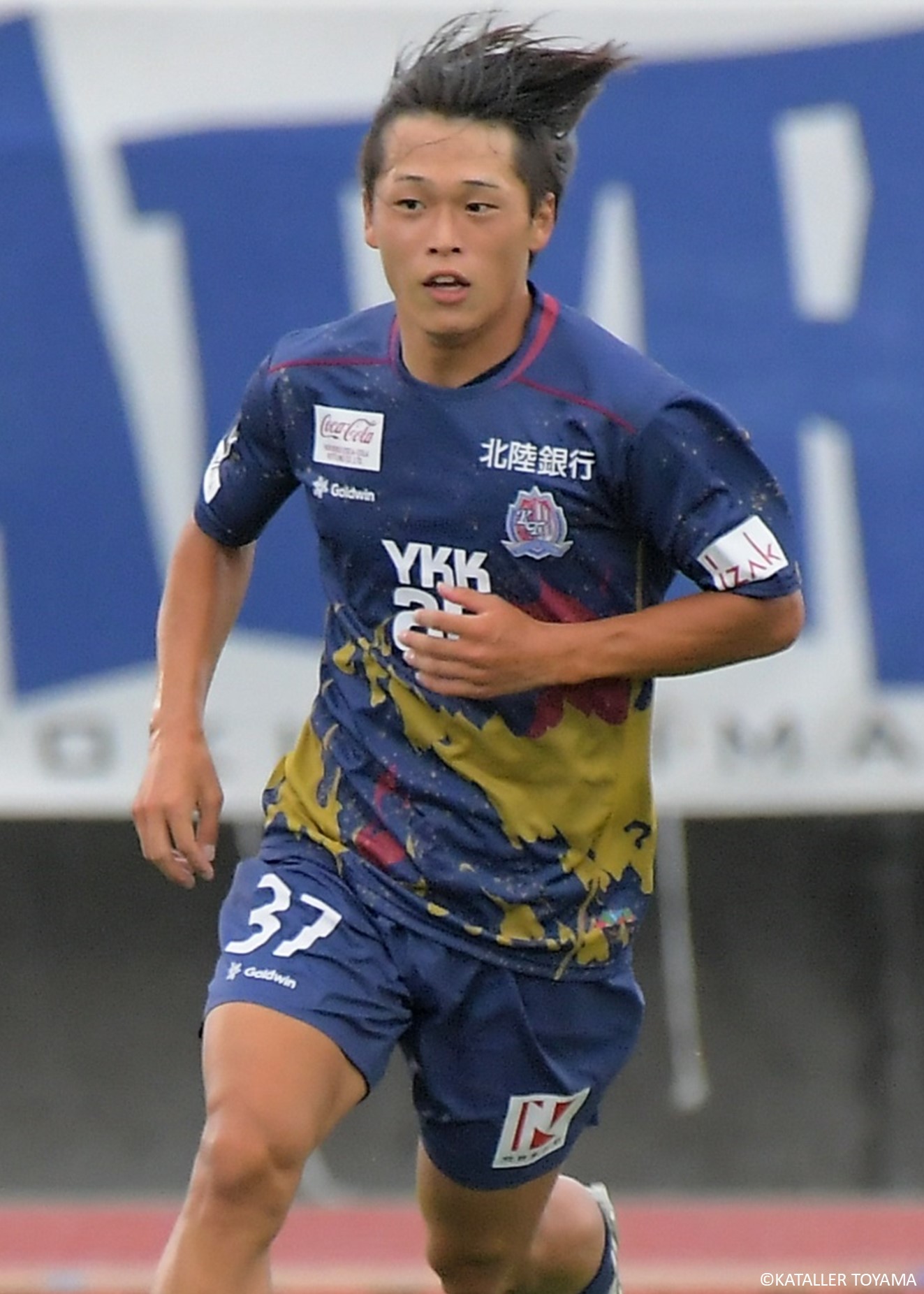 HATTRICK（ハットトリック）-選手の想いをファンへ届ける公式