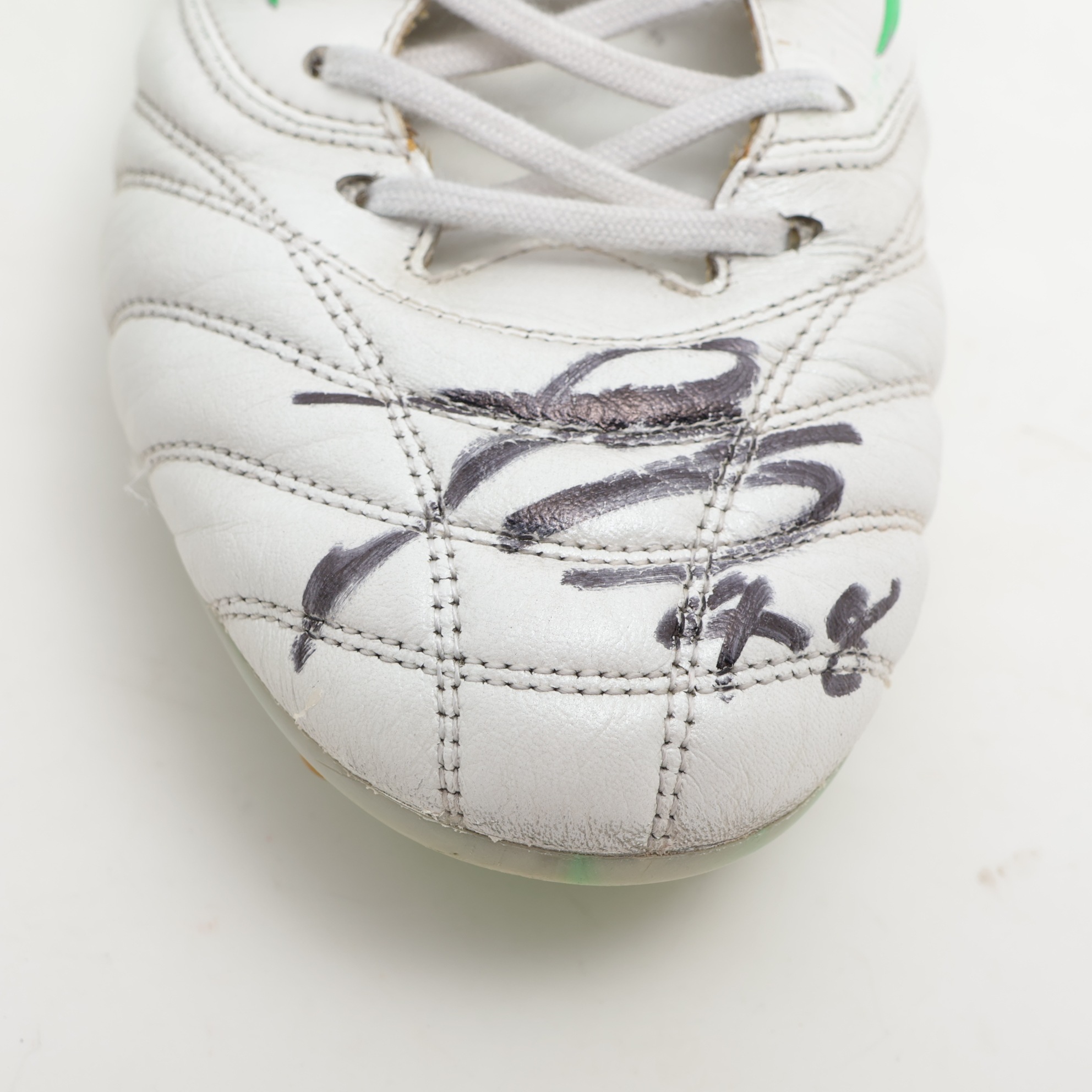 HATTRICK（ハットトリック）-選手の想いをファンへ届ける公式