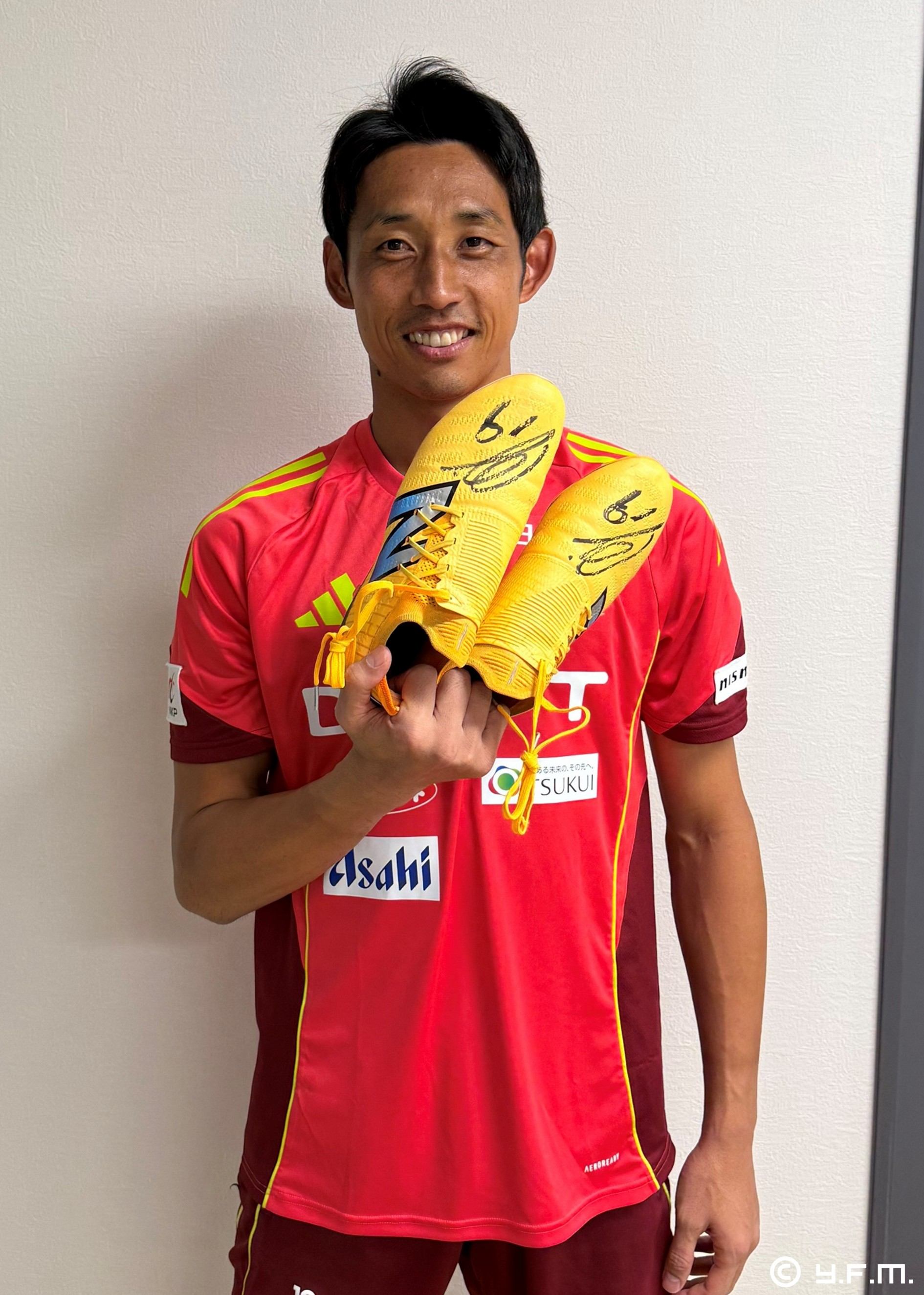 HATTRICK（ハットトリック）-選手の想いをファンへ届ける公式