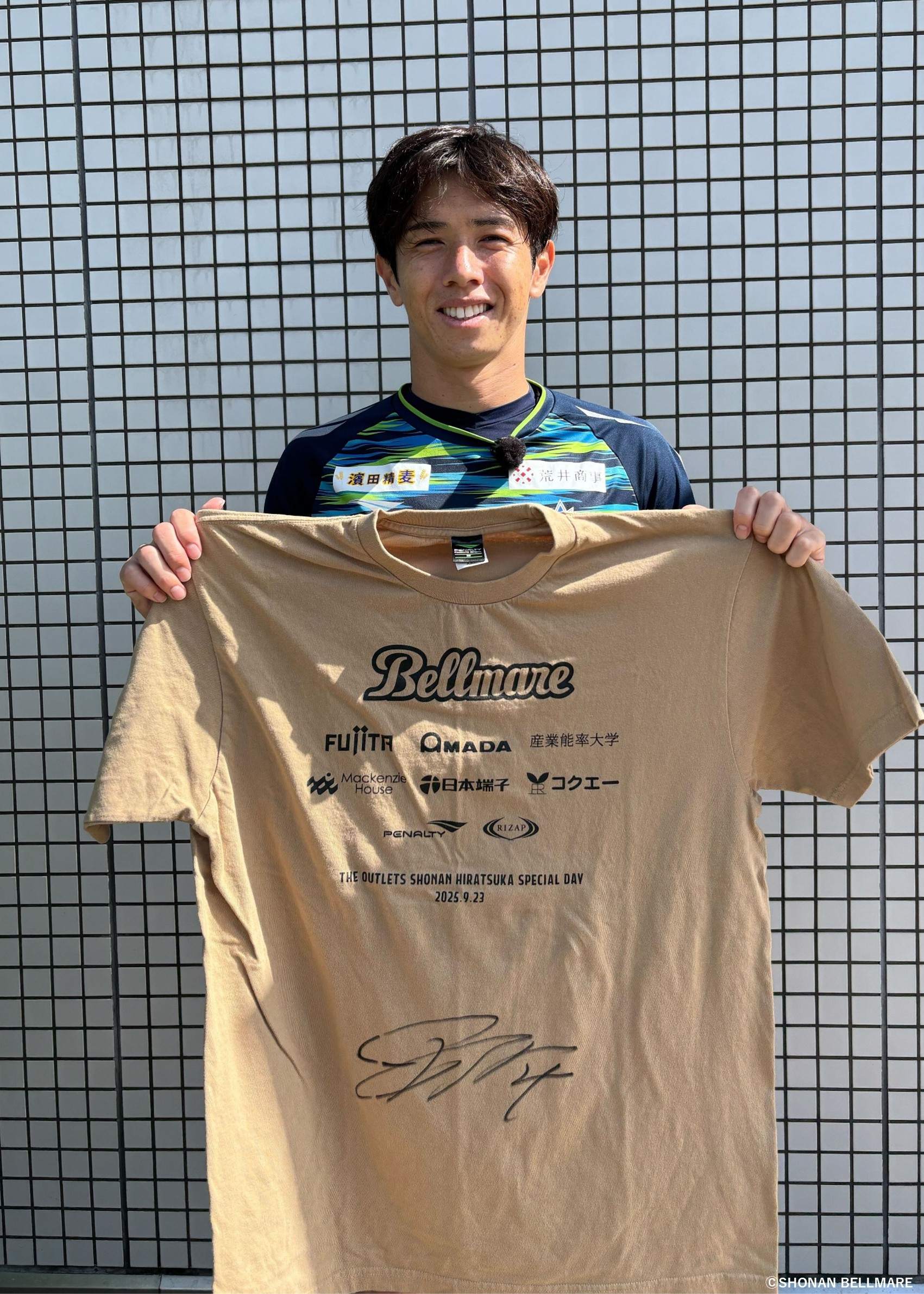 HATTRICK（ハットトリック）-選手の想いをファンへ届ける公式