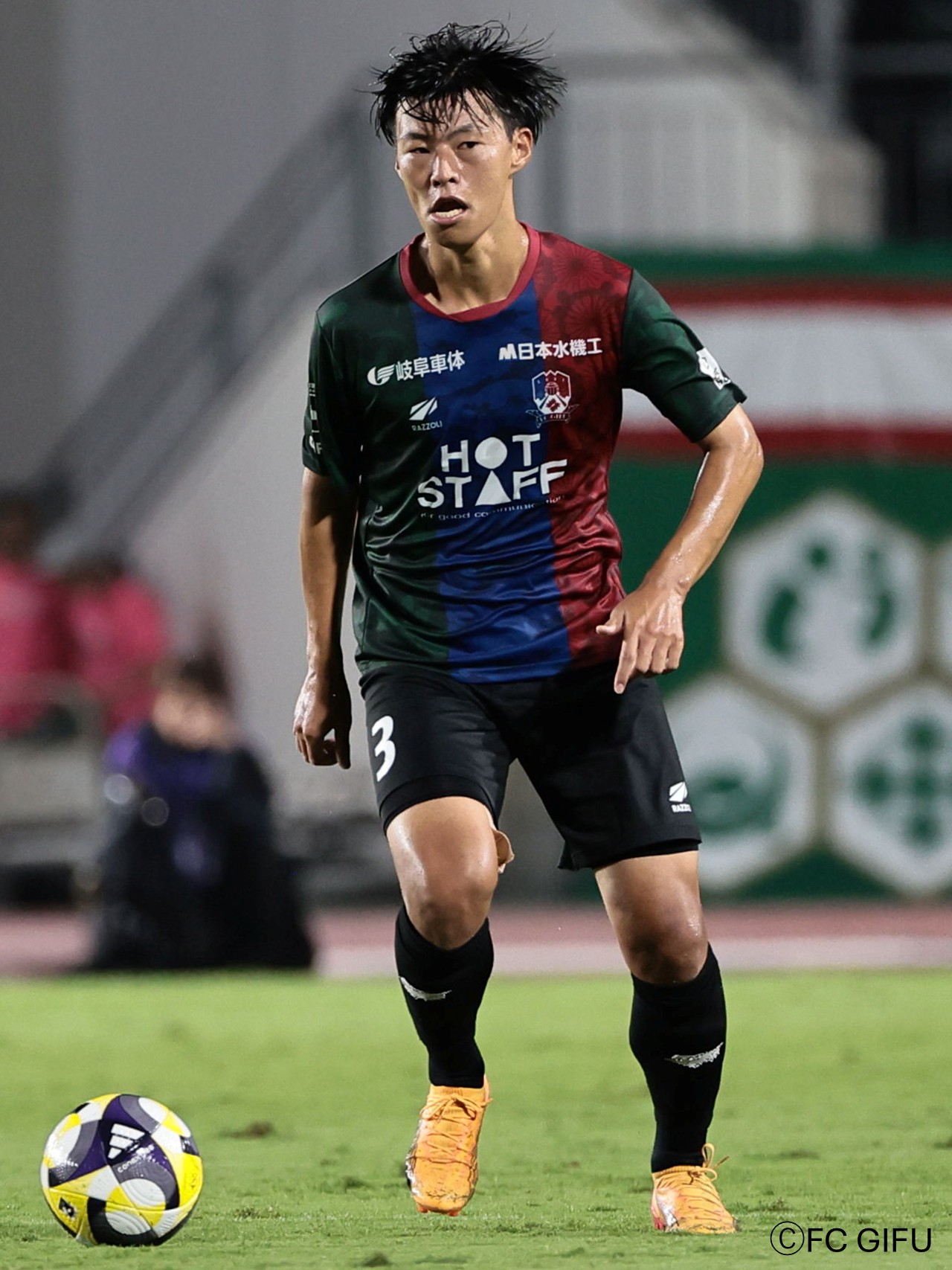 HATTRICK（ハットトリック）-選手の想いをファンへ届ける公式