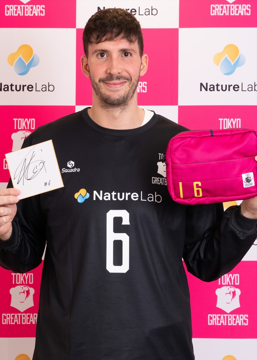 HATTRICK（ハットトリック）-選手の想いをファンへ届ける公式