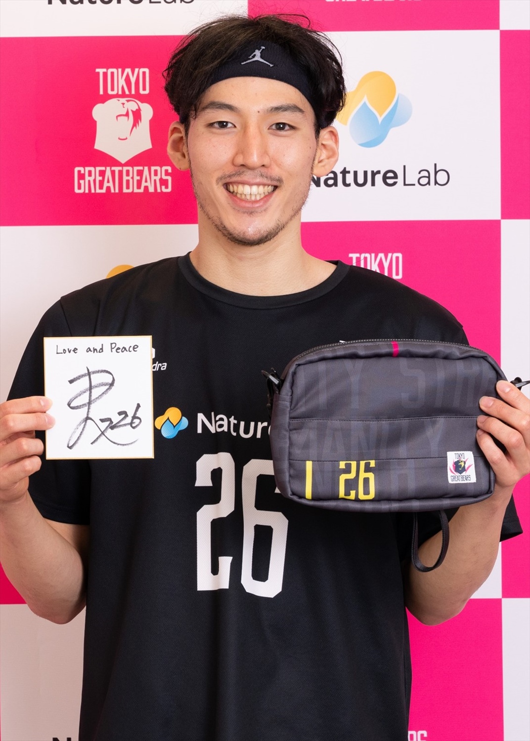 HATTRICK（ハットトリック）-選手の想いをファンへ届ける公式