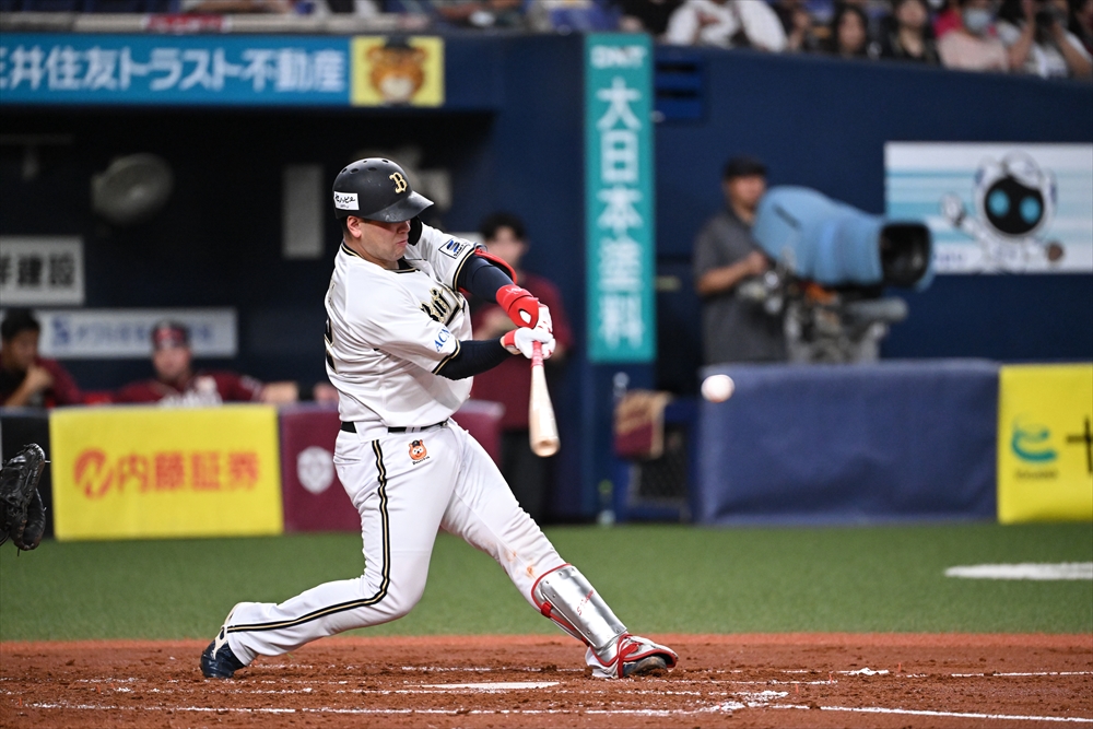 HATTRICK（ハットトリック）-選手の想いをファンへ届ける公式